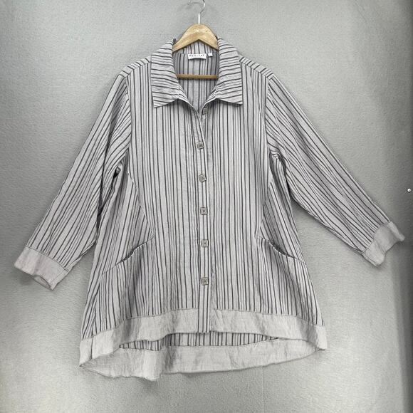 Habitat Tops - Habitat Gray Striped Button Down Shirt